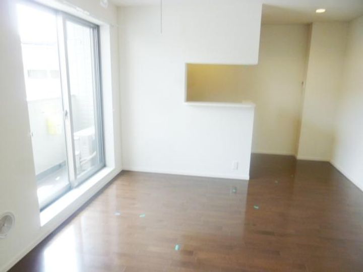 コルテージア コート-Kの居間