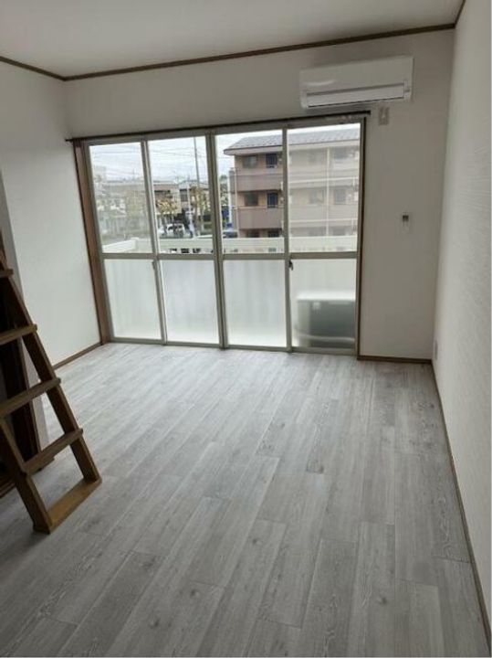 メゾンシャトウの寝室