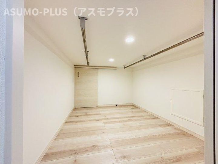 ADC朝倉街道の内装