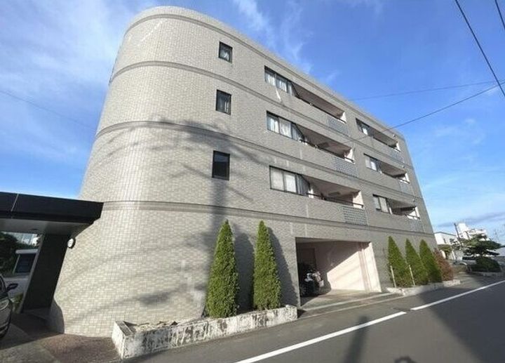 エアステ秀和の外観