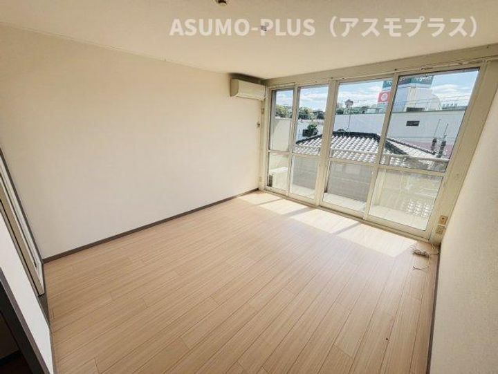 福岡県太宰府市五条2丁目(アパート)の賃貸物件の居間