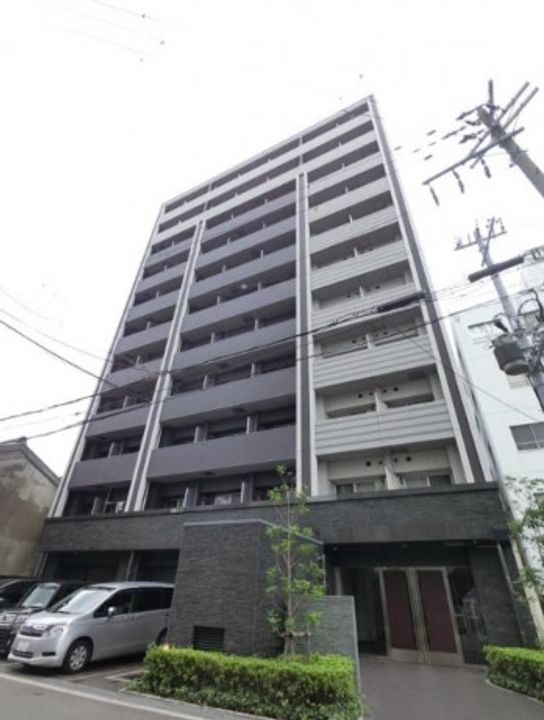 レジュールアッシュ九条の外観