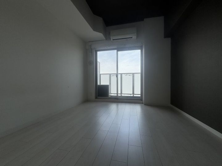 ポルト・ボヌール梅田WESTの居間