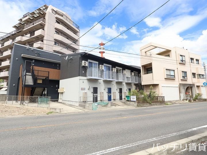 パレッタ小本EASTの外観