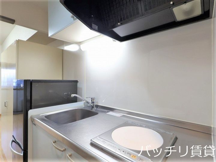 シャンブル72のキッチン