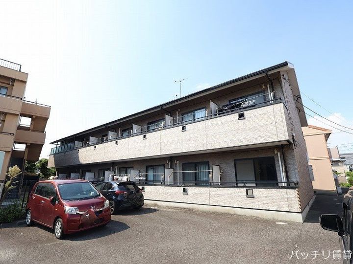 愛知県名古屋市中川区愛知町の賃貸アパートの外観