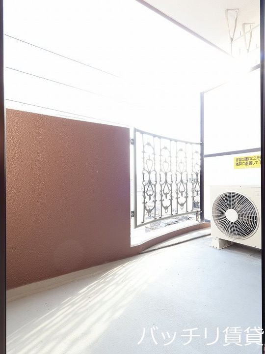 プラスパ—森末の内装