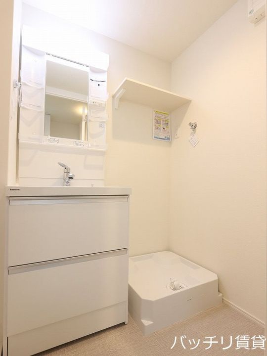 サダルスウドの内装