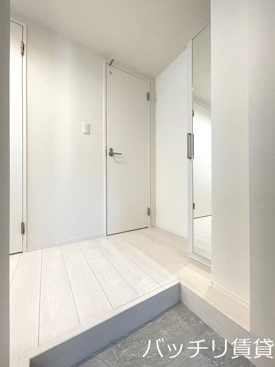 ハーモニーテラス切戸町IIIの玄関