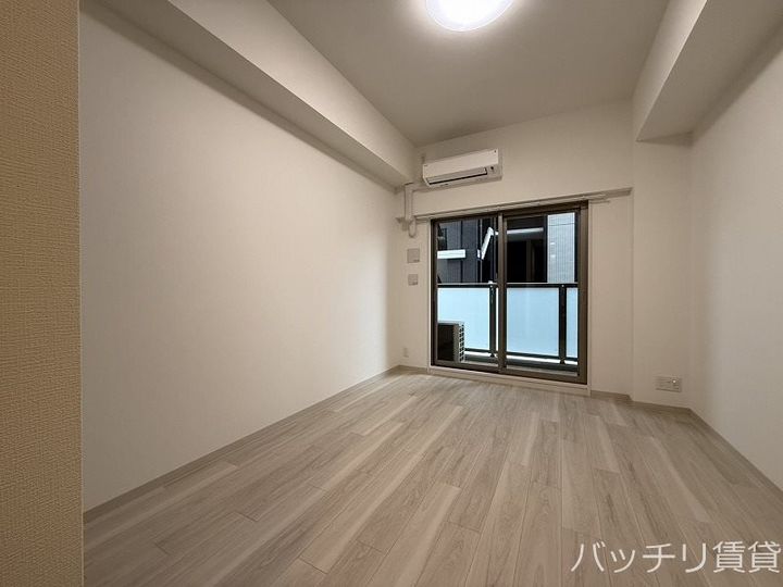 愛知県名古屋市中村区日吉町の賃貸マンションの寝室