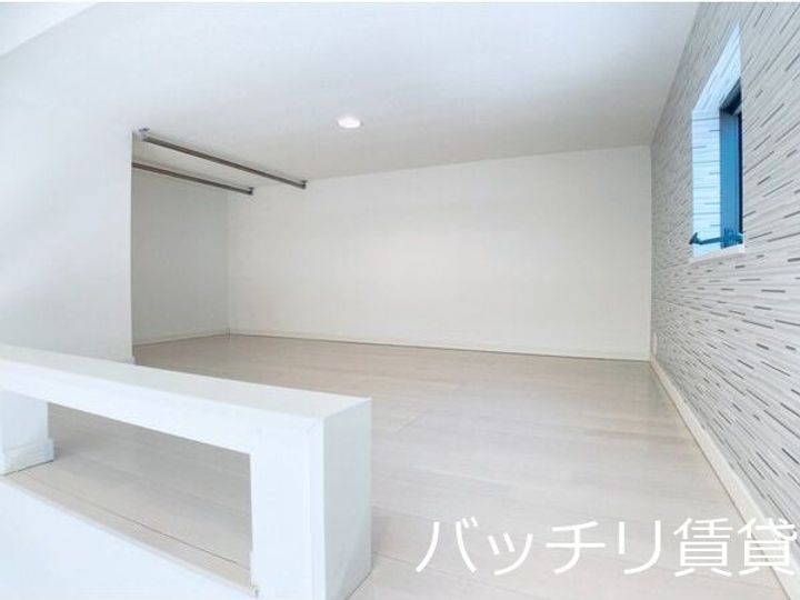 愛知県名古屋市東区黒門町の賃貸アパートの寝室