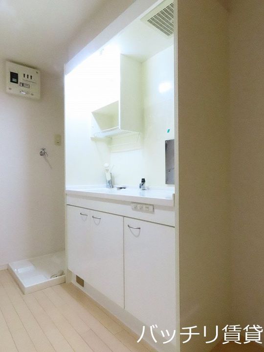 愛知県名古屋市中村区塩池町1丁目の賃貸アパートのキッチン