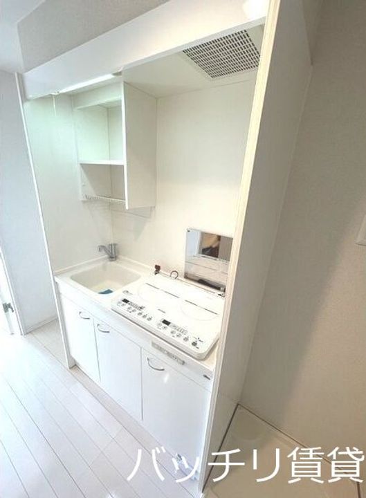 愛知県名古屋市守山区西島町の賃貸アパートのキッチン