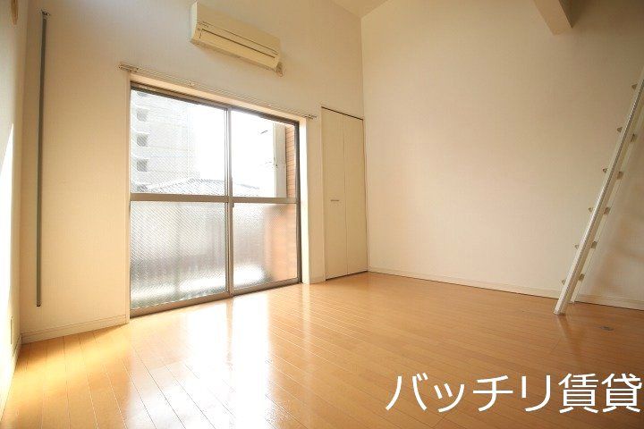 愛知県名古屋市守山区西島町の賃貸アパートの内装