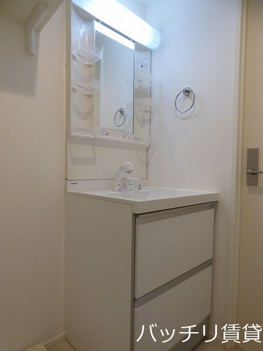 愛知県名古屋市北区杉村1丁目の賃貸アパートの内装