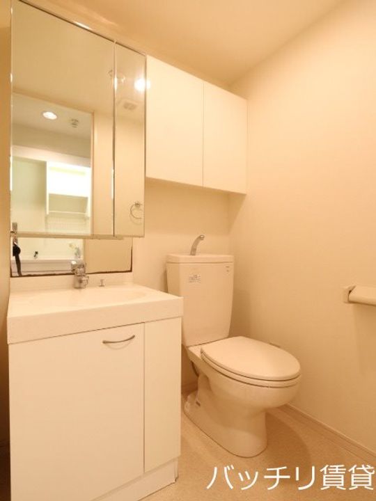 愛知県名古屋市東区筒井3丁目の賃貸アパートの内装