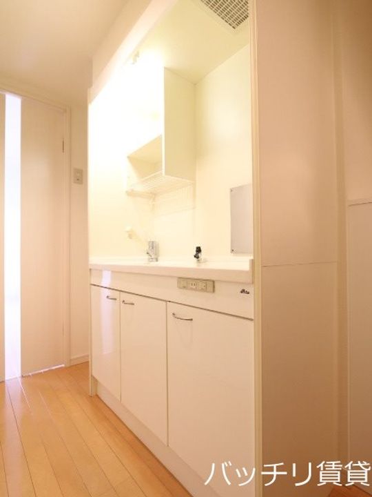 愛知県名古屋市東区筒井3丁目の賃貸アパートのキッチン