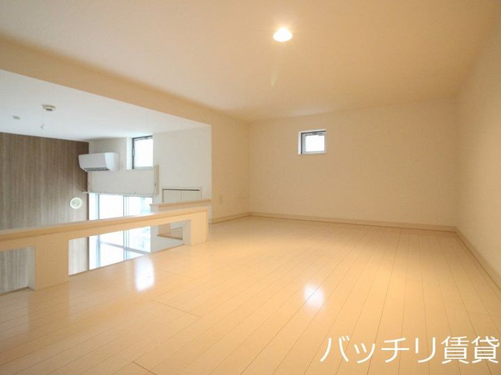 愛知県名古屋市中村区賑町の賃貸アパートの寝室