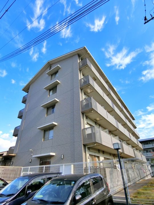 エル・セレーノ府中の外観