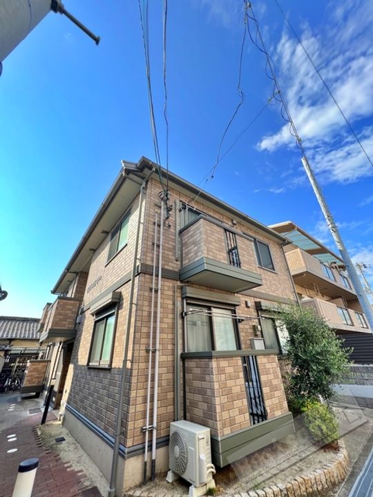 LOHAS本町の外観