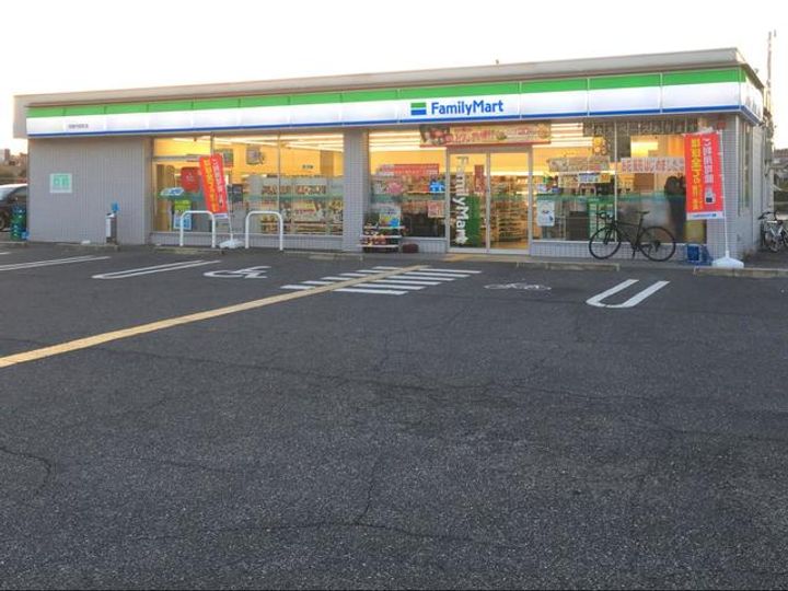 ウエスト スクエア B棟の周辺