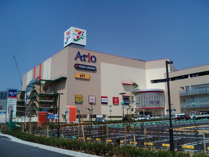 メゾンヴィオラの周辺