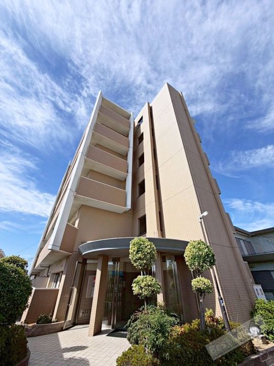 ルミエール・りんくうの外観