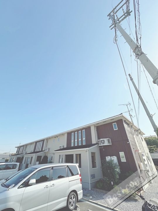 レジデンス根来の外観