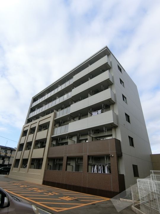 エテルノ りんくうの外観