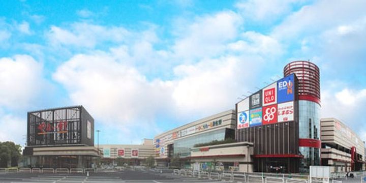 エレガントカーサ B棟の周辺