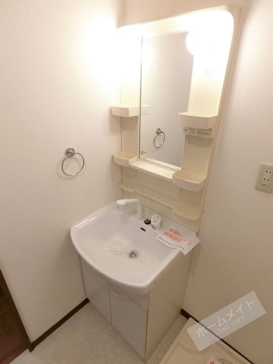 アンプルールフェールフォルスのその他画像