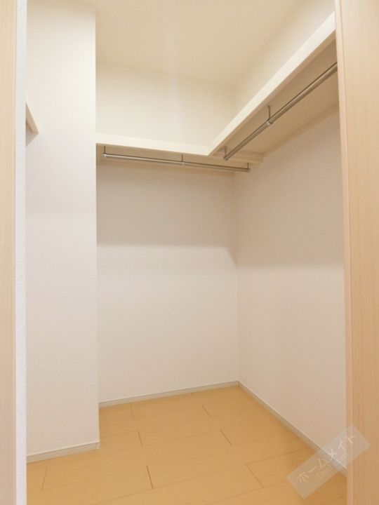 シャーロット ヒルズのその他画像