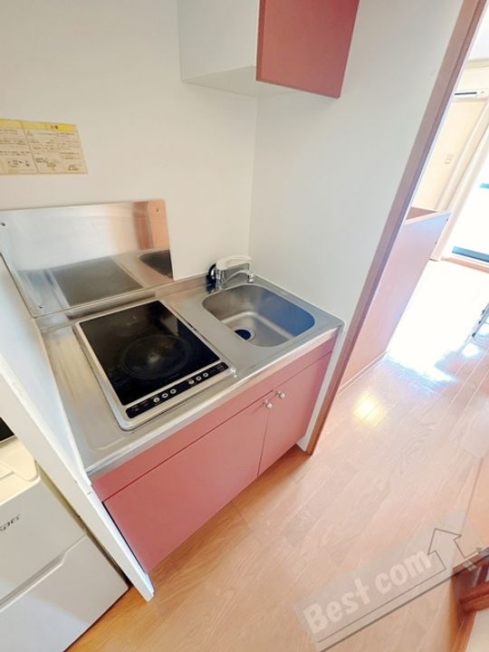 レオパレスMKのキッチン