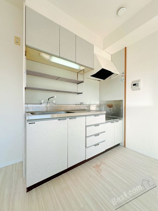 オリーブ南上町のキッチン