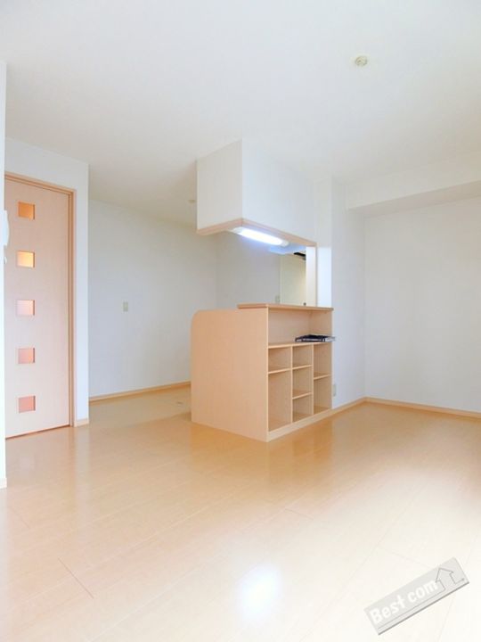 シャイニーパークの内装