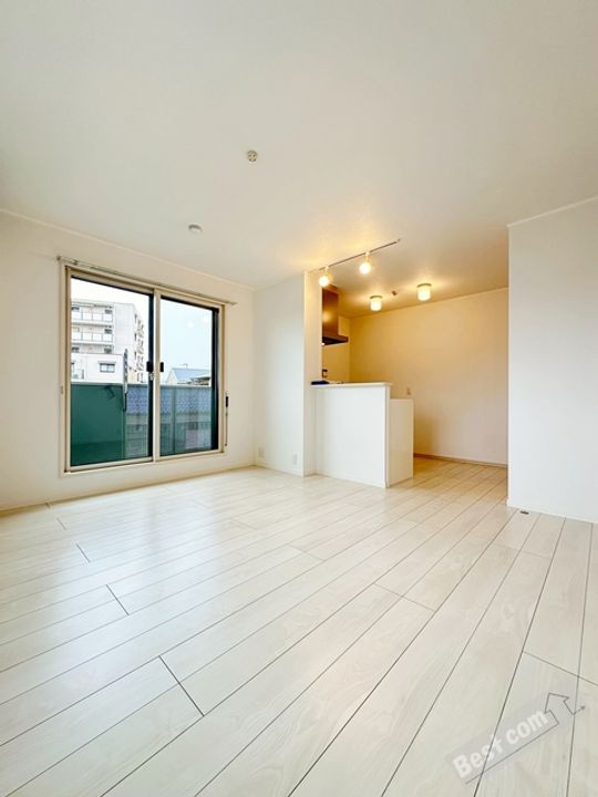 ノアージュⅢの内装