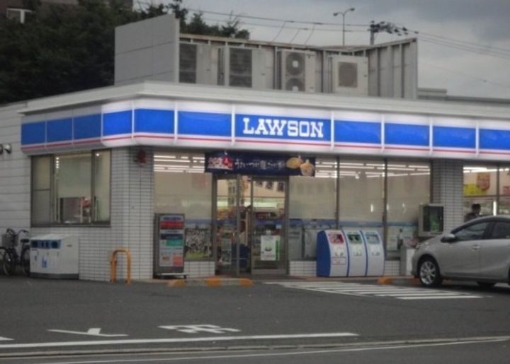 セレニティ桜之町東A棟101の周辺
