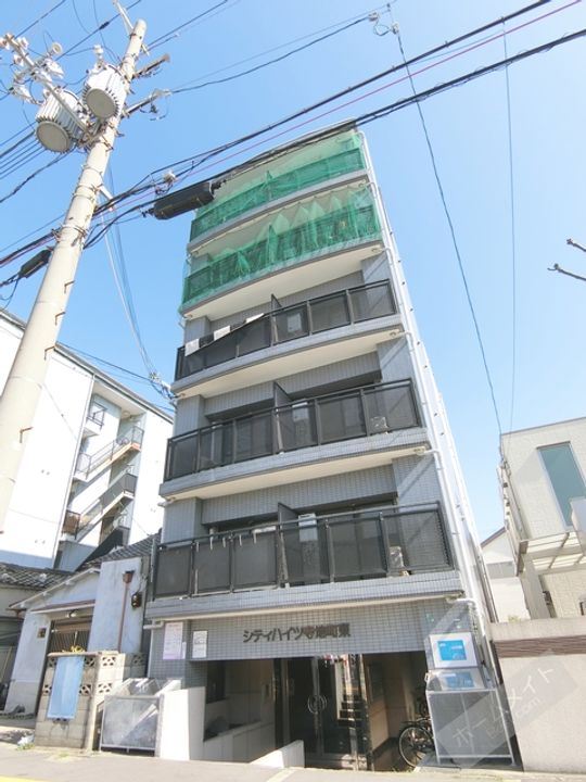 シティハイツ寺地町東402の外観
