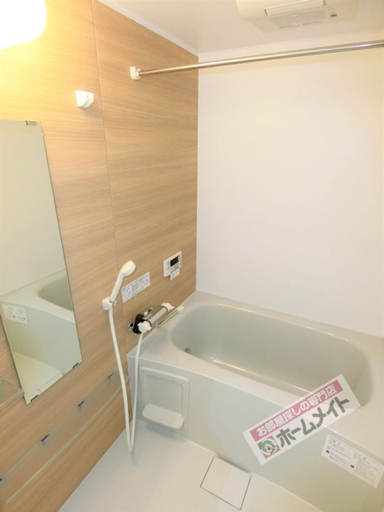 ル・デセール堺201の風呂