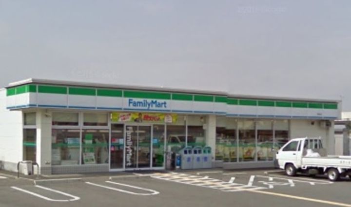 ファミリアの周辺