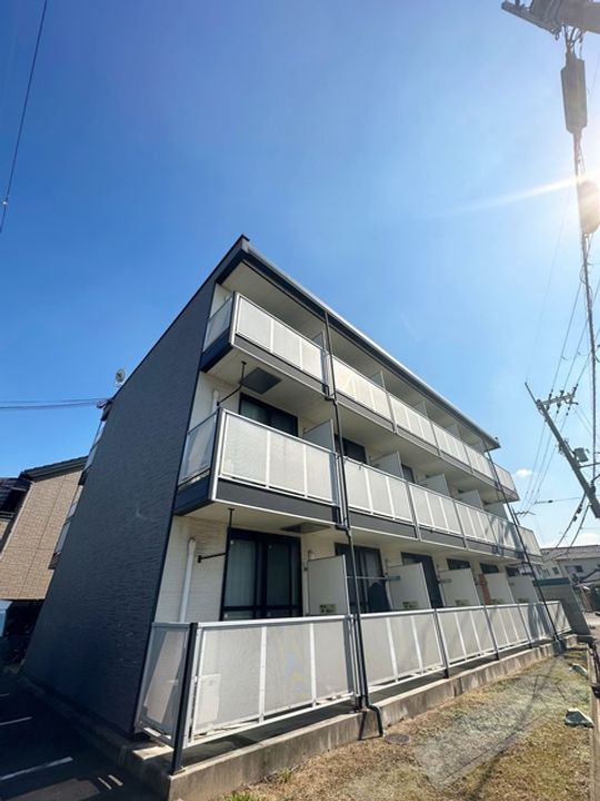 レオパレスゴールドファイブ101の外観