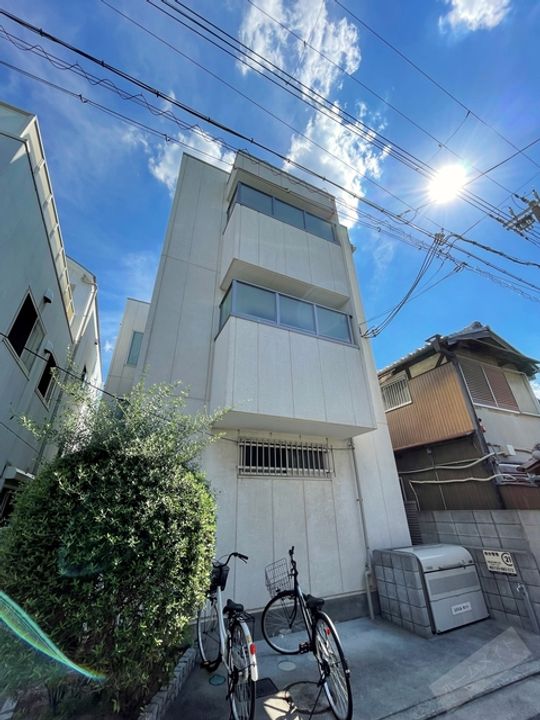 エヌエムセットの外観