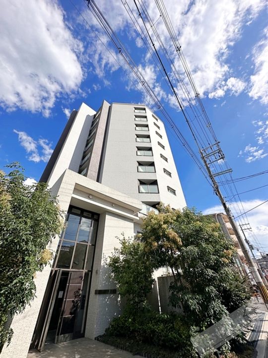 セイクレッドの外観