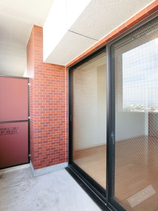 Reis Handlerのその他画像