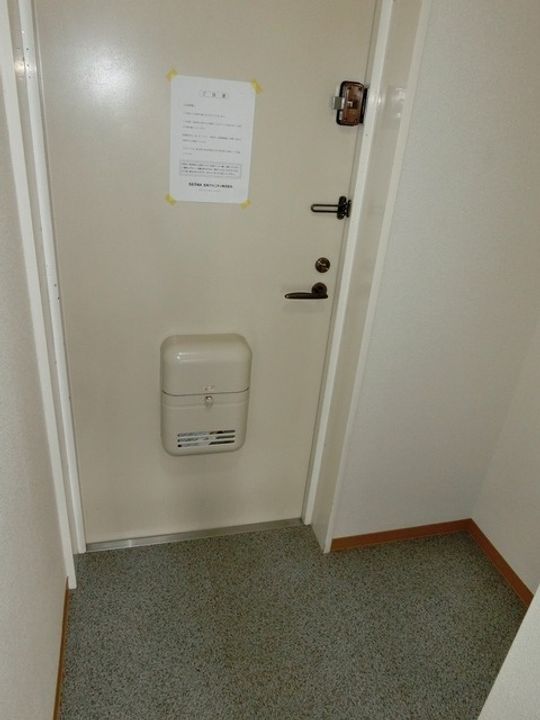 ホルティ上野芝の玄関