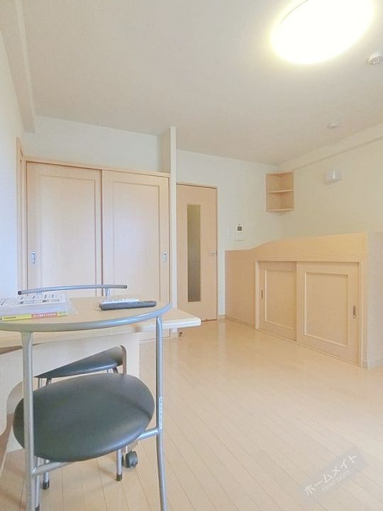 レオパレスREZON中百舌鳥の内装