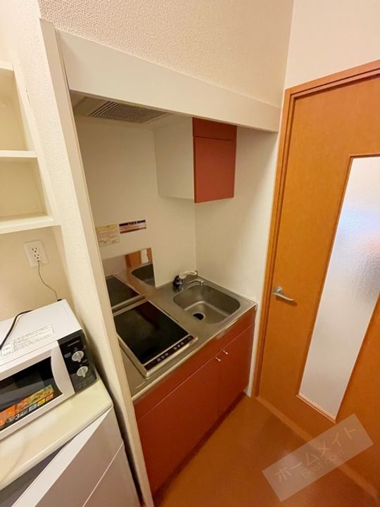 レオパレステイルザウエストのキッチン