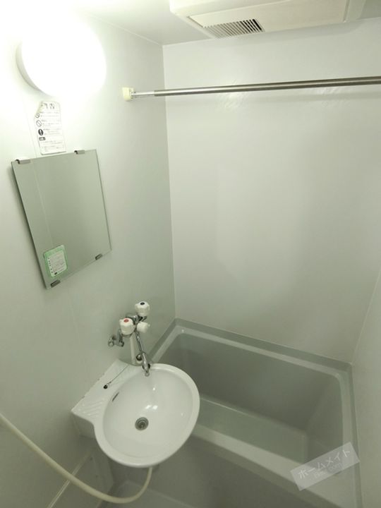 レオパレスサンシャイン陵南108の風呂