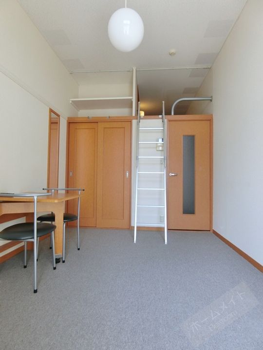 レオパレス浅香山の内装