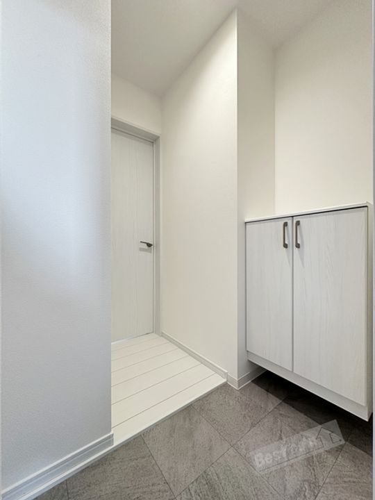 リレックス北清水の玄関